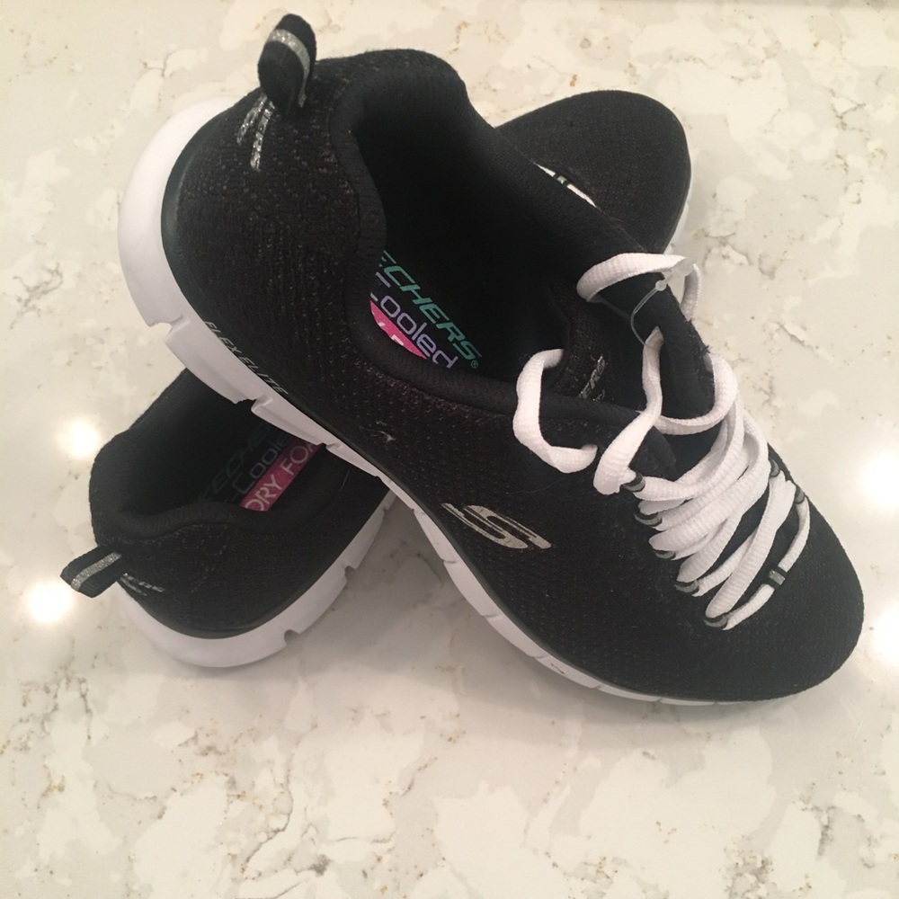 Skechers Elite Black Air Cooled Memory Foam